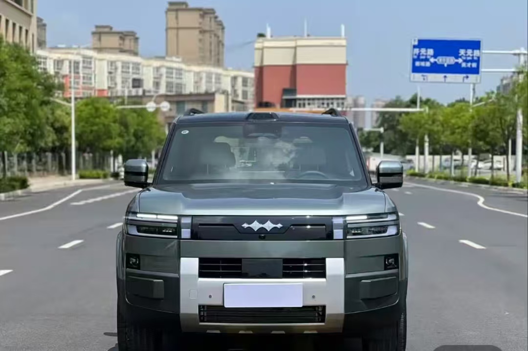 BYD Ti7 view 3
