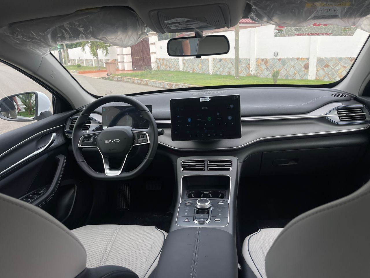 BYD King view 5
